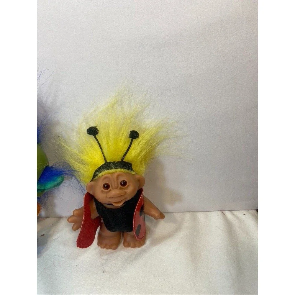 TROLLS LOT OF 3 MUTI COLOR DRESSED 5 INCHES VINTAGE